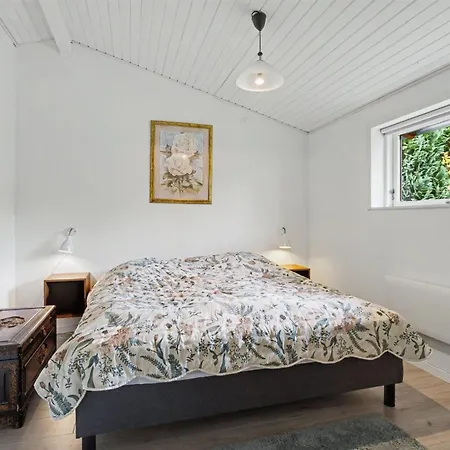 Hébergement de vacances Mea - 750m From The Sea By Interhome Bøtø By